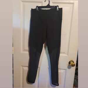 Sold!!!! Victoria secret knockout leggings